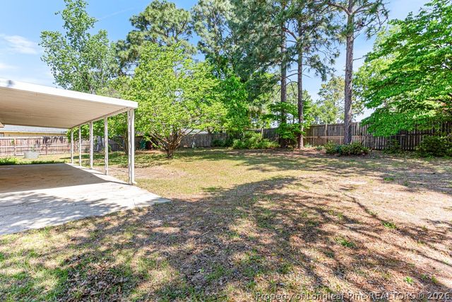 5714 Crenshaw Drive, Hope Mills, NC 28348