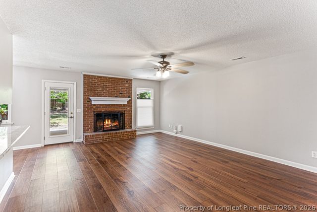 5714 Crenshaw Drive, Hope Mills, NC 28348
