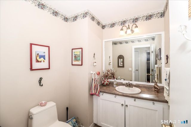 22 Flintlock Drive, Danbury, CT 06811