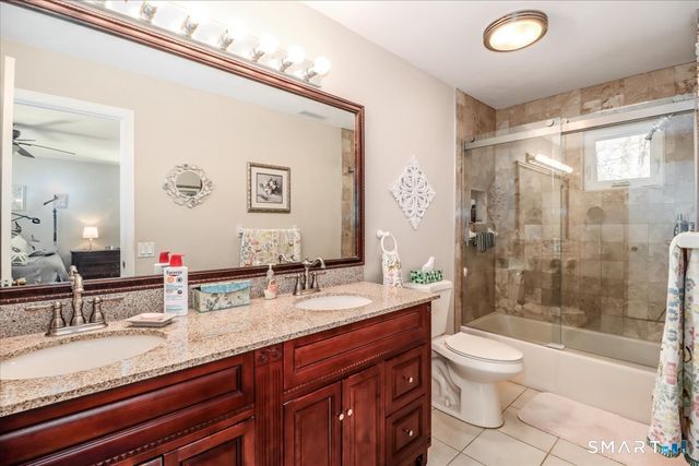 22 Flintlock Drive, Danbury, CT 06811