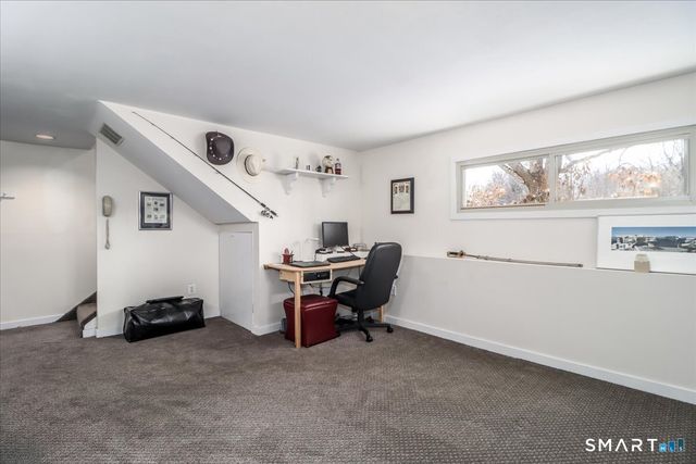 22 Flintlock Drive, Danbury, CT 06811