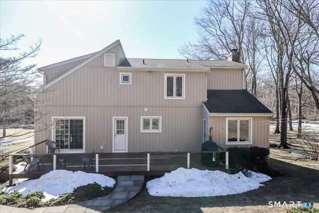 22 Flintlock Drive, Danbury, CT 06811