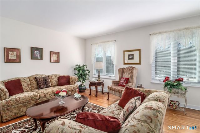 22 Flintlock Drive, Danbury, CT 06811