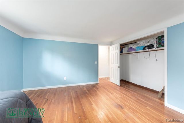 9180 Stone Road, Pearl Beach, MI 48001