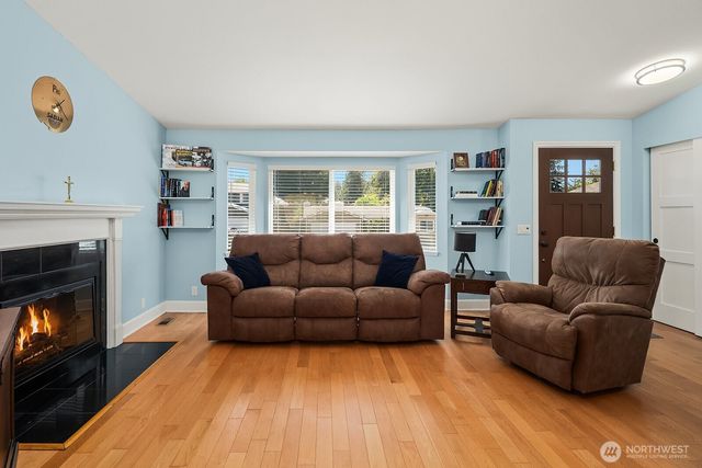 1133 235th Place SW, Bothell, WA 98021