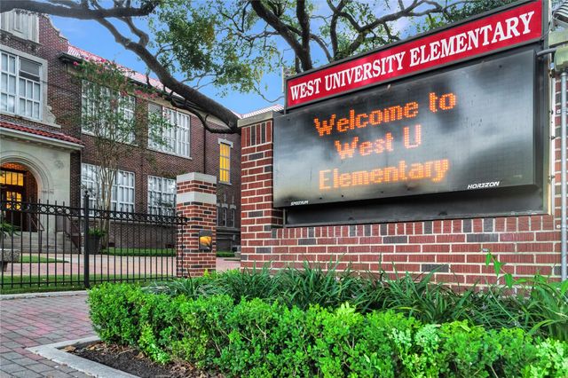 2929 Sunset Boulevard, West University Place, TX 77005