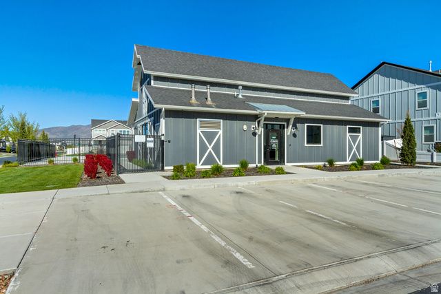 701 E GARDEN GROVE DR, Eagle Mountain, UT 84005