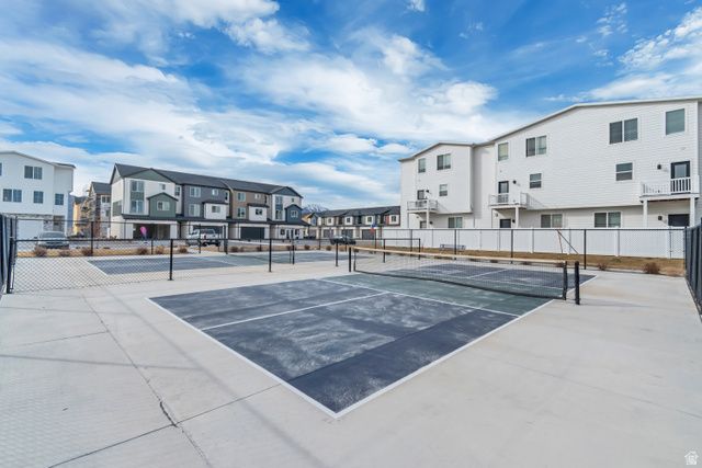 701 E GARDEN GROVE DR, Eagle Mountain, UT 84005
