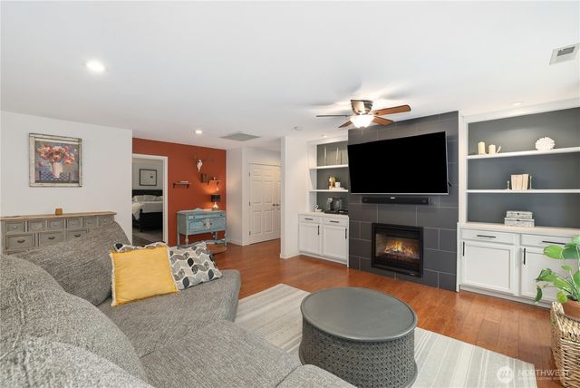 9905 194th Avenue E, Bonney Lake, WA 98391