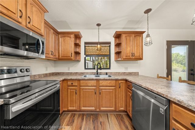 4757 E Avon Pines Road, Avon Park, FL 33825