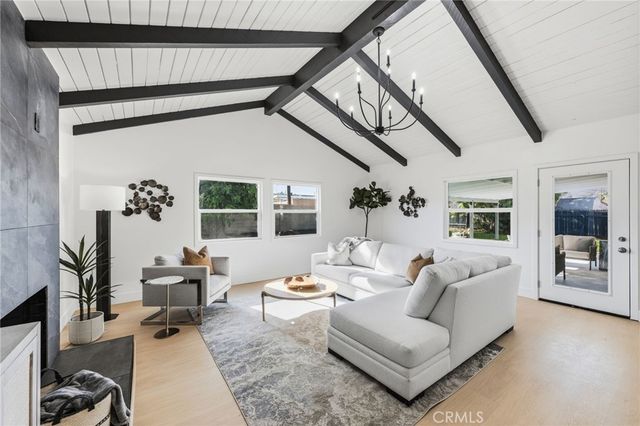 585 N Wendy, Newbury Park, CA 91320