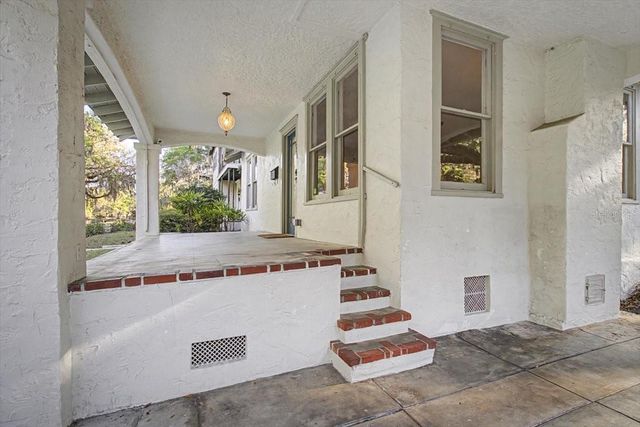 421 NE BOULEVARD, Gainesville, FL 32601