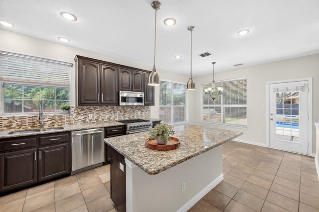 6711 Branch Trail, Frisco, TX 75035