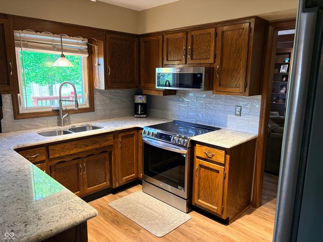 833 Bridle Circle, Carmel, IN 46032