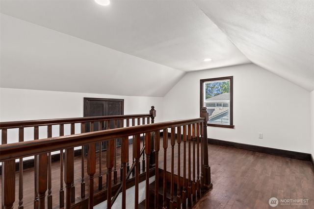 125 S 64th Street, Tacoma, WA 98408