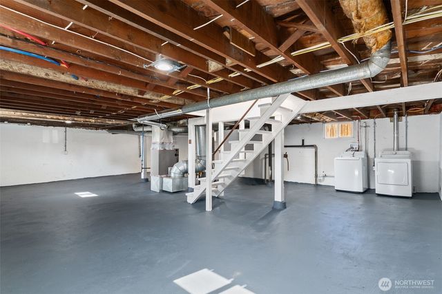 125 S 64th Street, Tacoma, WA 98408