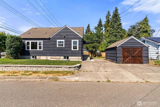 125 S 64th Street, Tacoma, WA 98408