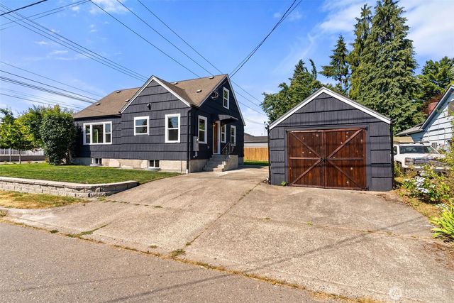 125 S 64th Street, Tacoma, WA 98408
