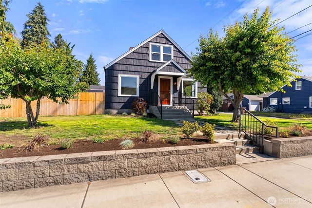 125 S 64th Street, Tacoma, WA 98408