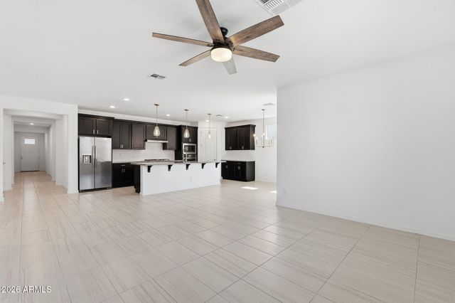 19824 W Exeter Boulevard, Litchfield Park, AZ 85340