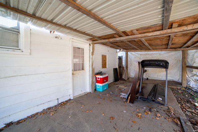 2039 Hicks Drive, Evansville, IN 47714