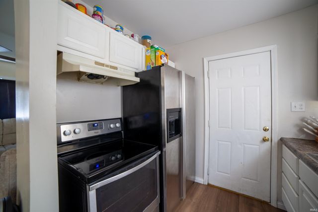 2039 Hicks Drive, Evansville, IN 47714