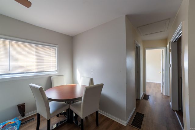 2039 Hicks Drive, Evansville, IN 47714