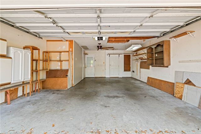 3101 Sylvan Crest Dr, Corpus Christi, TX 78415