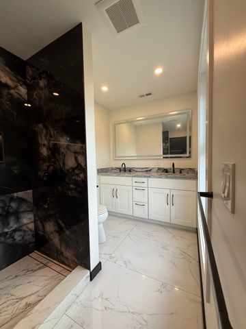 35 Greendale Ave A, Worcester, MA 01606