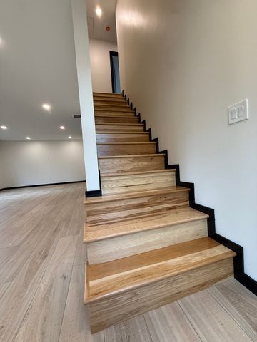 35 Greendale Ave A, Worcester, MA 01606