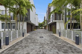 714 NE 14th Avenue 102, Fort Lauderdale, FL 33304