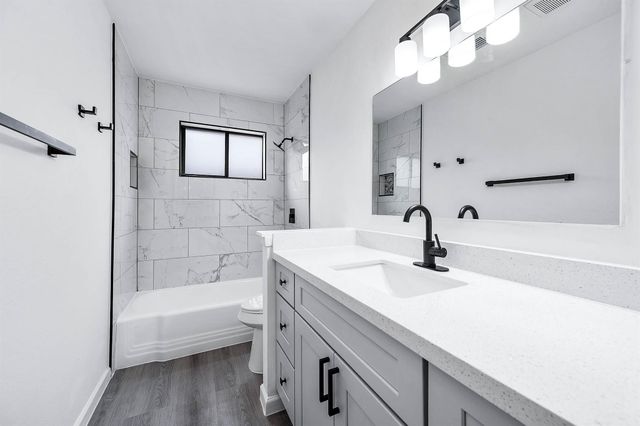 7607 Grape Street, Houston, TX 77074