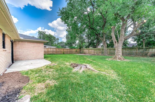 7607 Grape Street, Houston, TX 77074