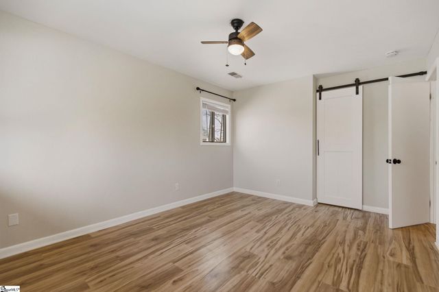 1201 Winding Way, Taylors, SC 29687