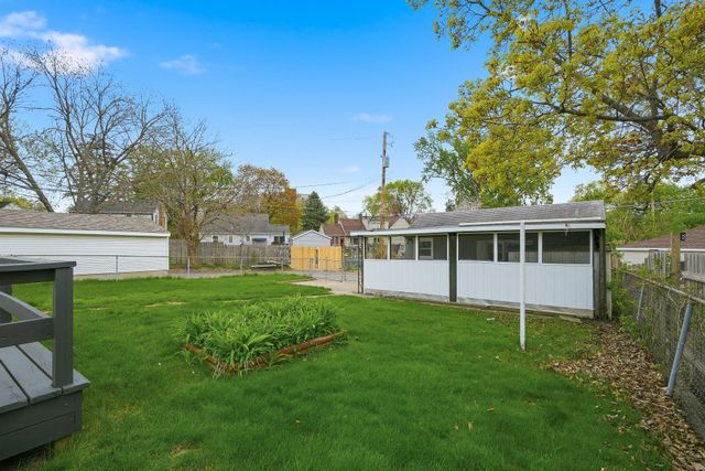 1234 Conway Street, Saint Paul, MN 55106