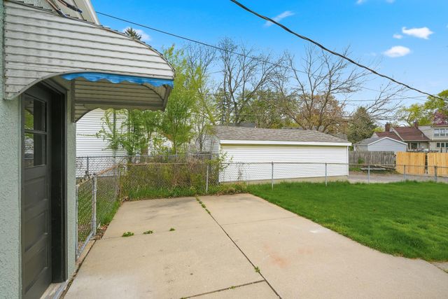 1234 Conway Street, Saint Paul, MN 55106