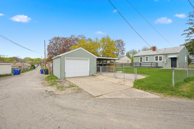 1234 Conway Street, Saint Paul, MN 55106