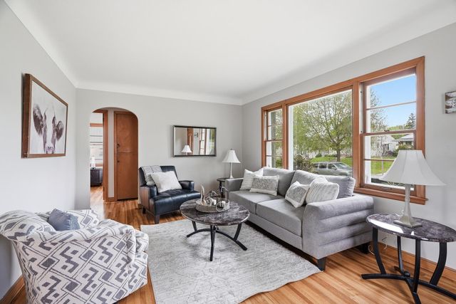 1234 Conway Street, Saint Paul, MN 55106