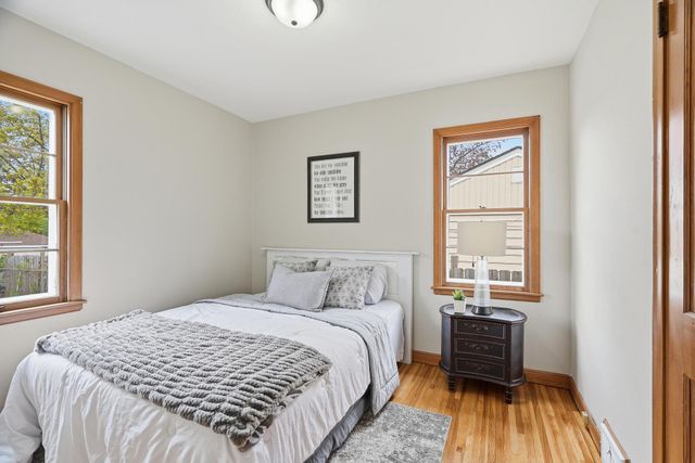 1234 Conway Street, Saint Paul, MN 55106