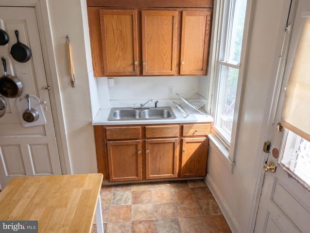 632 ROOSEVELT AVE, York, PA 17404