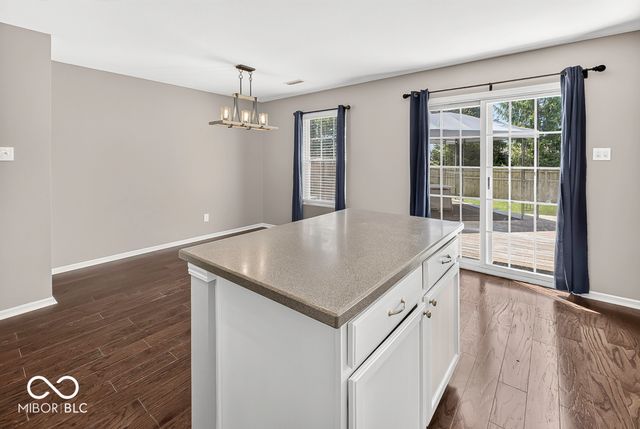 971 Shenandoah Way, Greenwood, IN 46143