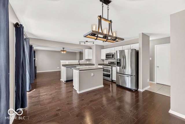 971 Shenandoah Way, Greenwood, IN 46143