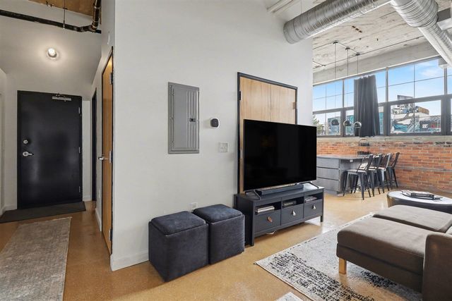 55 W Canfield Street 104, Detroit, MI 48201