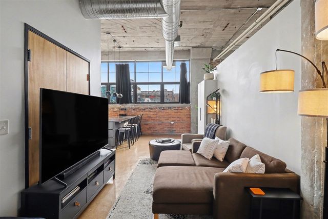 55 W Canfield Street 104, Detroit, MI 48201