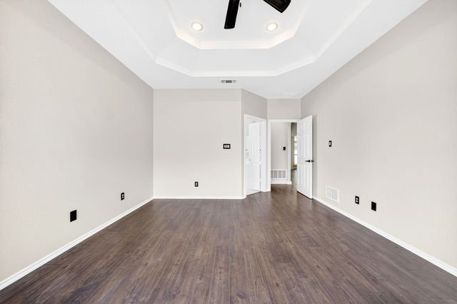 137 Shepherds Glen Road, Heath, TX 75032