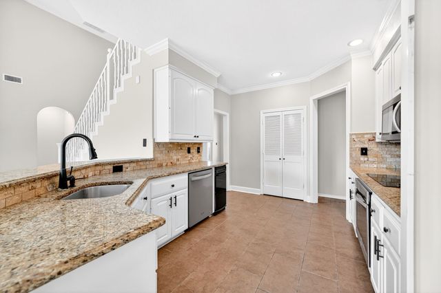 137 Shepherds Glen Road, Heath, TX 75032