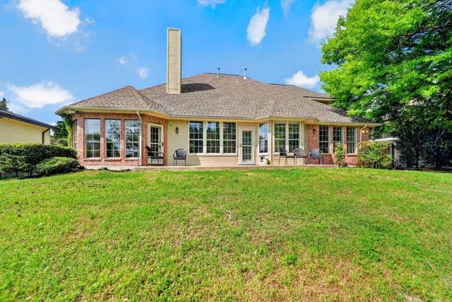 137 Shepherds Glen Road, Heath, TX 75032