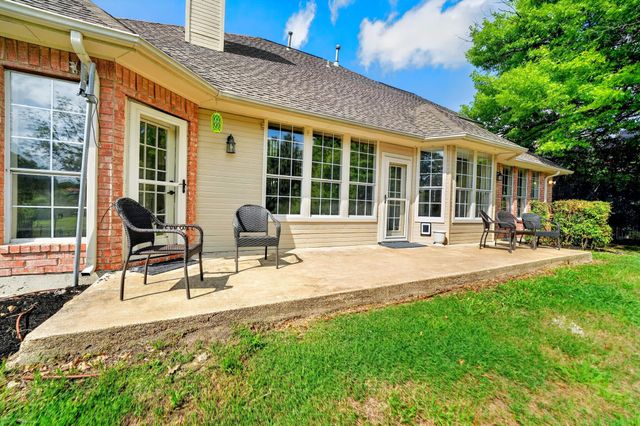 137 Shepherds Glen Road, Heath, TX 75032