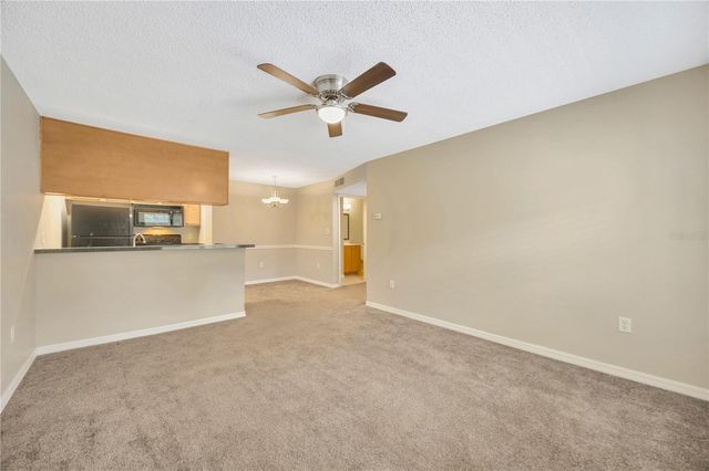 308 LAKE PARSONS GREEN 102, Brandon, FL 33511