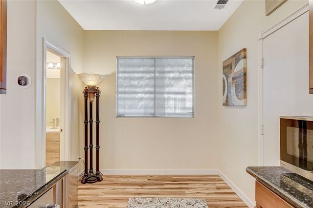 9924 La Paca Avenue, Las Vegas, NV 89117